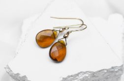 Kolczyki z kwarcem naturalnym.