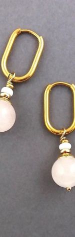 Kolczyki kulki z kwarcu.