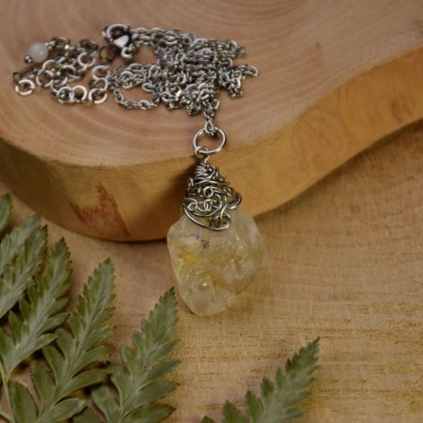 Wisiorek talizman surowy cytryn amulet