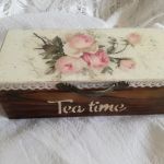 Herbaciarka z francuskimi różami - Pudełko z przegródkami