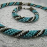 Komplet szydełkowo-koralikowy turkusowy - 