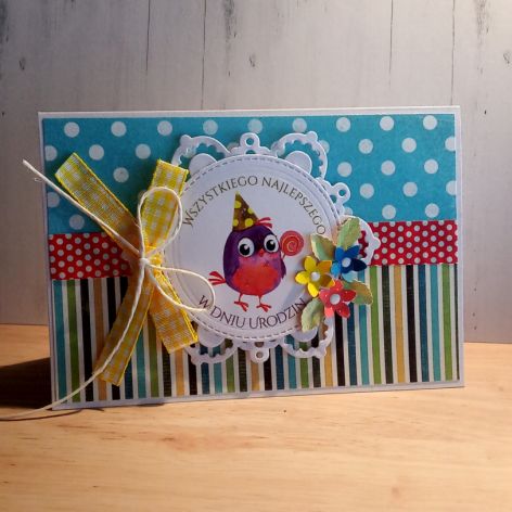 Zabawna kartka urodziny dziecka fioletowa sówka