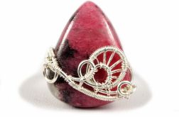 Srebrny pierścionek z rodochrozytem różowy