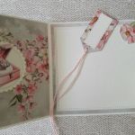 Kartka na wieczór panieński w różu - Wnętrze kartki i przód etykietki