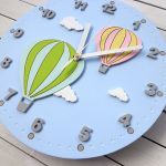 Zegar dla dziecka z balonami - Każdy element jest wycięty i przyklejony osobno