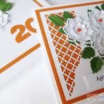 Kartka ROCZNICA ŚLUBU pomarańczowo-biała - Pomarańczowo-biała kartka na rocznicę ślubu w ozdobionym pudełku
