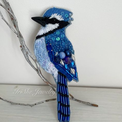Autorska broszka Sójka błękitna, broszka ptak 