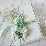 Kartka urodzinowa w pudełku "Łagodna zieleń" - zielone3