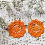 Kolczyki szydełkowe rozetki - pomarańczowe - 