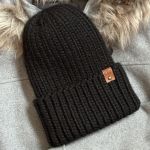 Wełniana czapka z wywinięciem - czarna - Gruba wełniana czapka oversize z bardzo szerokim wywinięciem-czarna