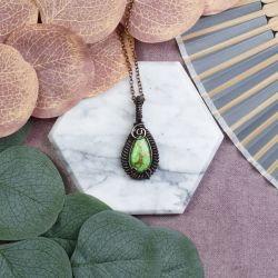 Miedziany wisiorek wire wrapping z jaspisem imperialnym #529