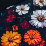 Szaro-czarna welurowa torba z kominem w kwiaty - 