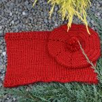 Zestaw zrobiony ręcznie na drutach z wełny - beret z pomponem i komin - Wełniany komplet czerwony beret z pomponem i komin