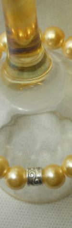 62. Bransoleta z pereł szklanych 10mm
