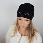 Czapka ręcznie robiona czarna - 