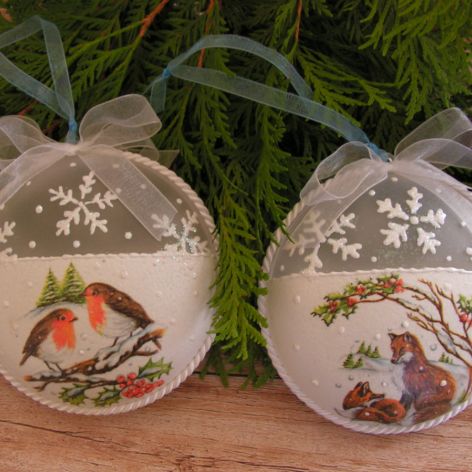 Bombki/medaliony na choinkę "Zima w lesie" – 2 szt.
