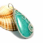 Amazonit, Srebrny wisior z amazonitem łza - wire wrapped srebrny wisior