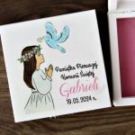 Pudełko na łańcuszek - prezent na komunię 1 - Pudełko na łańcuszek z okazji pierwszej komunii świętej, prezent komunijny dla dziewczynki, personalizowane pudełko komunia