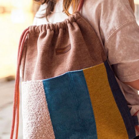 Patchworkowy pudroworóżowy workoplecak z kieszeniami