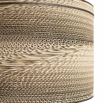 Lampa wisząca Tendro z tektury falistej - Struktura tektury nadaje lampie ciekawy, niepowtarzalny design.