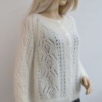 Moherowy sweterek rezerwacja - biały sweterek