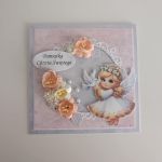 Kartka na Chrzest święty w pudełku dziewczynka z gołąbkiem  - Kartka na Chrzest święty w pudełku dziewczynka z gołąbkiem