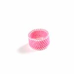 Pierścionek koralikowy różowy - koralikowy pierścionek