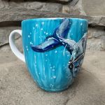 Porcelanowy kubek ręcznie malowany- Delfin - 