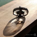 Tarcza Wikinga - ciekawy w formie szklany pierścień