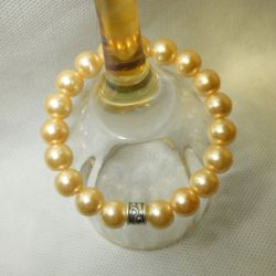 65. Bransoleta z pereł szklanych 10mm