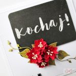 Kartka KOCHAJ! z czerwonymi kwiatami - Ręcznie robiona kartka z czerwonymi kwiatami