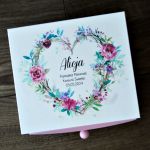 Szkatułka z lusterkiem - Kwiatowe serce - Szkatułka z lusterkiem i szufladką kwiaty prezent komunijny dla dziewczynki, prezent na urodziny dla kobiety szkatułka na biżuterię personalizowana