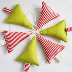 Puchate choinki - 6 sztuk