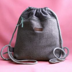 Szary pleciony workoplecak z przednią kieszenią