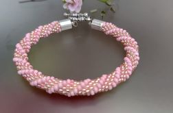 Bransoletka Z Różowych Koralików Sznur Z Serduszkiem 25.17