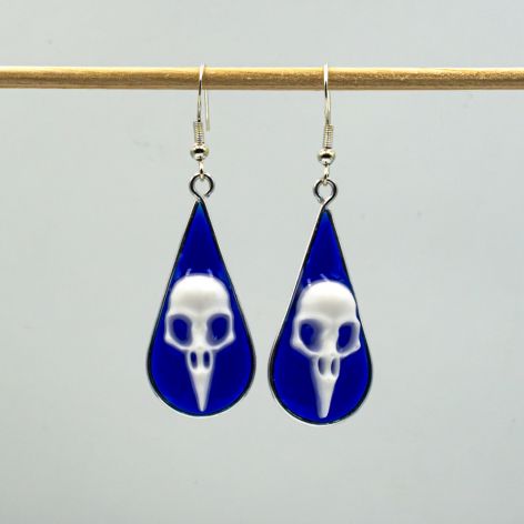 Kolczyki gotyckie z żywicy z czaszką 059