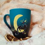 Romantyczna kocia noc ze świetlikami pełnia księżyca malowany ręcznie - ręcznie malowane