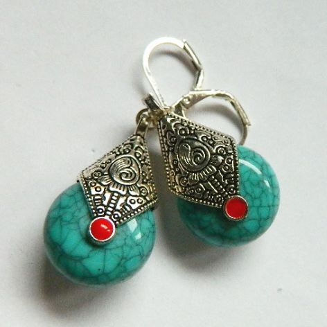 Turkusowe, wiszące, długie kolczyki i srebro