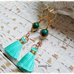 zielone kolczyki z chwostem