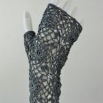 Rękawiczki, mitenki szydełkowe grafit - Modne rękawiczki