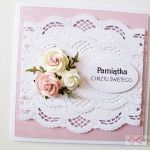 Kartka PAMIĄTKA CHRZTU z różyczkami /Z - Biało-różowa kartka na Chrzest