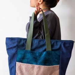 Granatowa duża torba do pracy na laptopa