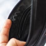 Czarny portfel z nubuku - 