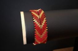 Koralikowa Bransoletka "Red Chevron"