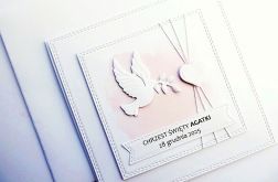 Kartka z gołębicą na Chrzest minimalistyczna