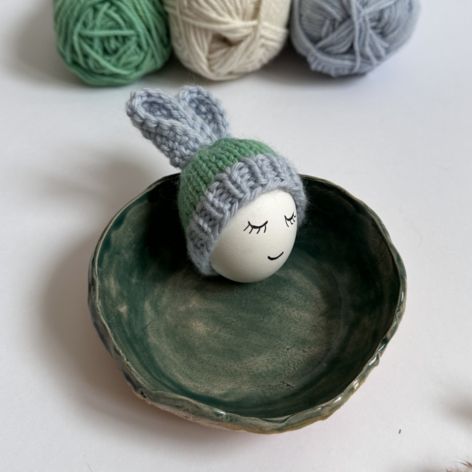 Czapeczka na jajka wielkanocne, uszy (nieb-ziel)