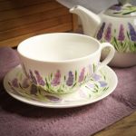 Ręcznie malowany zestaw filiżanka ze spodkiem i imbrykiem - filiżanka