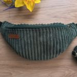 Nerka classic sztruks zielony - Widok z przodu