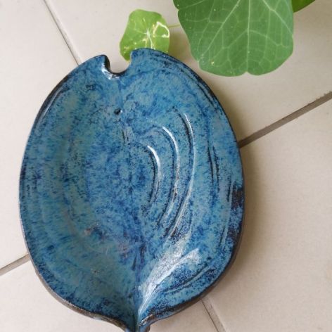 Patera ceramiczna liść błękitny