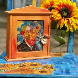 Szafka na klucze z motywem van Gogha, do przedpokoju, prezent